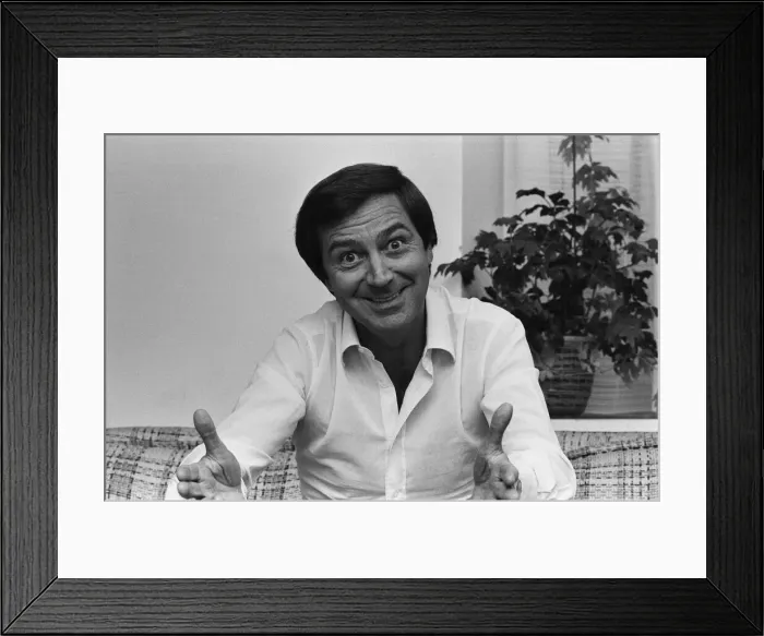 Framed Print : Entertainer Des O Connor. October 1983 Framed Print : Entertainer Des O Connor. October 1983