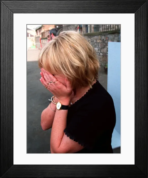 Framed Print : Caroline Aherne at the Comedy Awards August 1997 Comedienne winner Open Mic award Framed Print : Caroline Aherne at the Comedy Awards August 1997 Comedienne winner Open Mic award