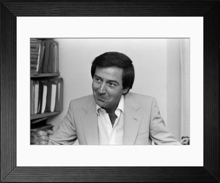 Framed Print : Entertainer Des O Connor. October 1983