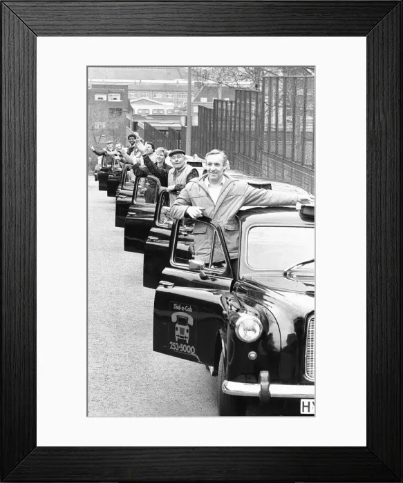 Framed Print : Some of the 60 angry Cabbies forced to queue outside the London Carriage Office Framed Print : Some of the 60 angry Cabbies forced to queue outside the London Carriage Office