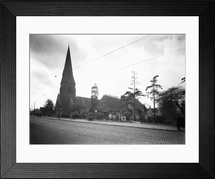 Framed Print : St. Andrews Church Uxbridge, London. 1932 Framed Print : St. Andrews Church Uxbridge, London. 1932