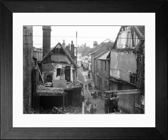 Framed Print : Demolition of Bell Yard to make way for new station, Uxbridge, London. 19th August 1932 Framed Print : Demolition of Bell Yard to make way for new station, Uxbridge, London. 19th August 1932