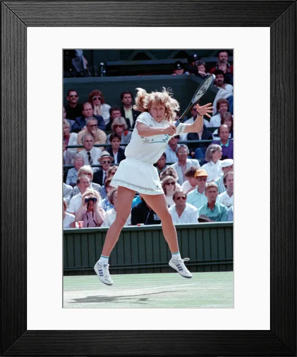 Framed Print : Steffi Graf pictured in action in the Wimbledon Ladies Singles Final on 2nd July 1988