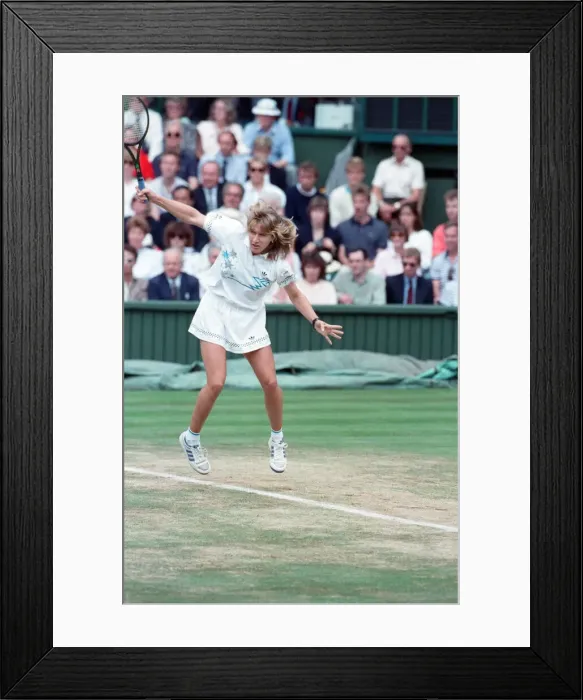 Framed Print : Steffi Graf pictured in action in the Wimbledon Ladies Singles Final on 2nd July 1988