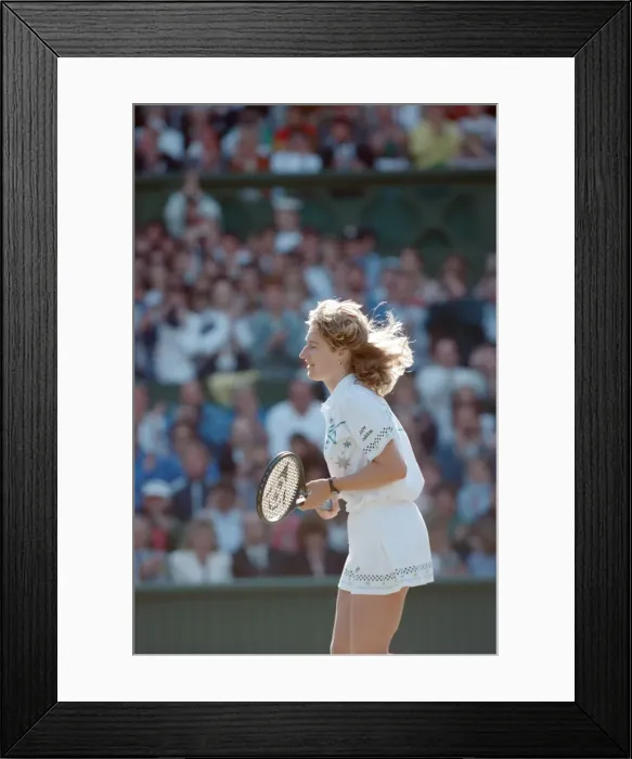 Framed Print : Steffi Graf pictured in action in the Wimbledon Ladies Singles Final on 2nd July 1988