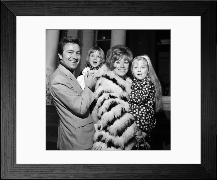 Framed Print : Des O Connor this afternoon took his wife Gillian to the St John Framed Print : Des O Connor this afternoon took his wife Gillian to the St John