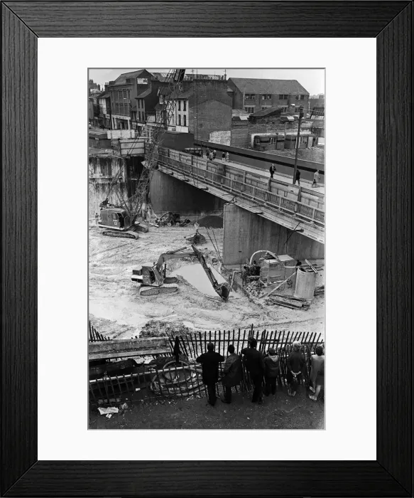 Framed Print : Development of the new Ring Road in Reading Town Centre, Berkshire. 15th August 1968 Framed Print : Development of the new Ring Road in Reading Town Centre, Berkshire. 15th August 1968
