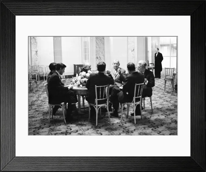 Framed Print : Noel Coward Reception for cast members in Manchester where he celebrates two Framed Print : Noel Coward Reception for cast members in Manchester where he celebrates two