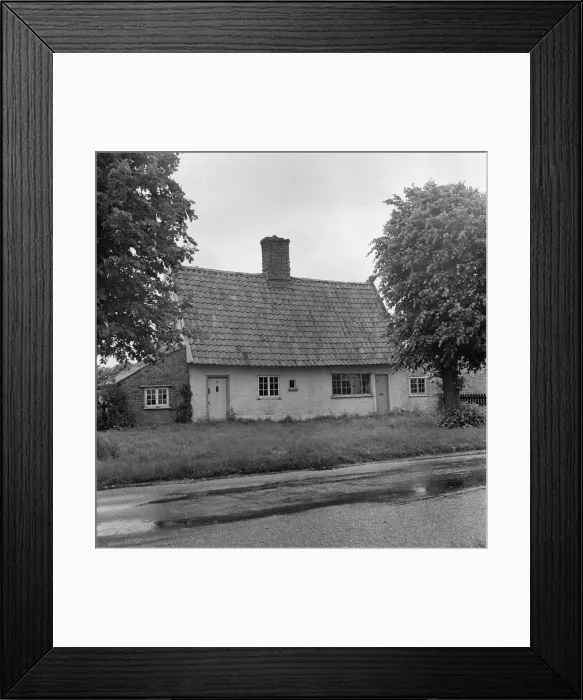 Framed Print : Village scenes in Leighton Bromswold, Cambridgeshire. 1965 Framed Print : Village scenes in Leighton Bromswold, Cambridgeshire. 1965