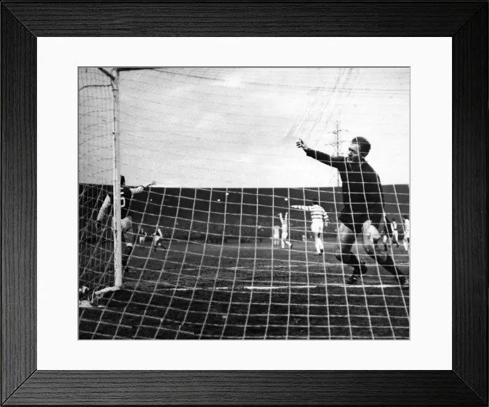 Framed Print : European Cup Semi Final First Leg match at parkhead. Celtic 3 v Dukla Prague 1 Framed Print : European Cup Semi Final First Leg match at parkhead. Celtic 3 v Dukla Prague 1