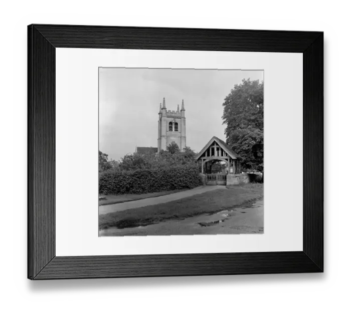 Framed Print : Village scenes in Leighton Bromswold, Cambridgeshire. Pictured is St Marys Church