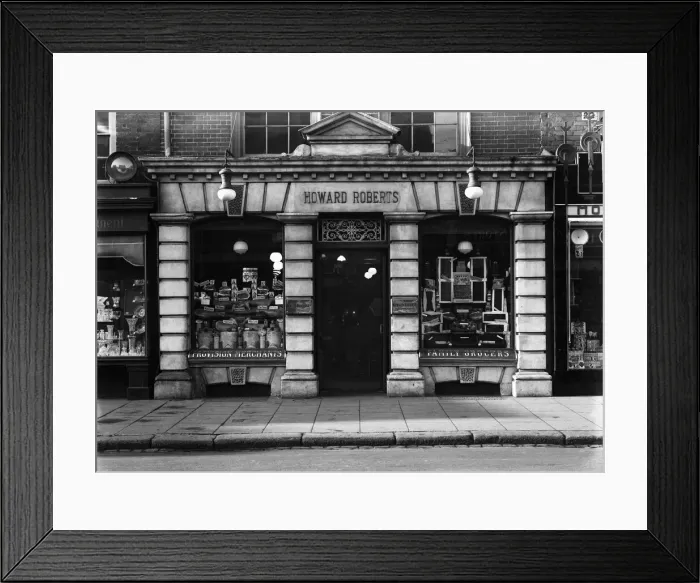 Framed Print : Howard Roberts, Family Grocers shop in Uxbridge High Street, 1933 Framed Print : Howard Roberts, Family Grocers shop in Uxbridge High Street, 1933