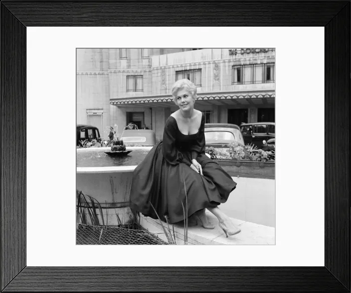 Framed Print : Actress Kim Novak at The Dorchester Hotel. 25th May 1956