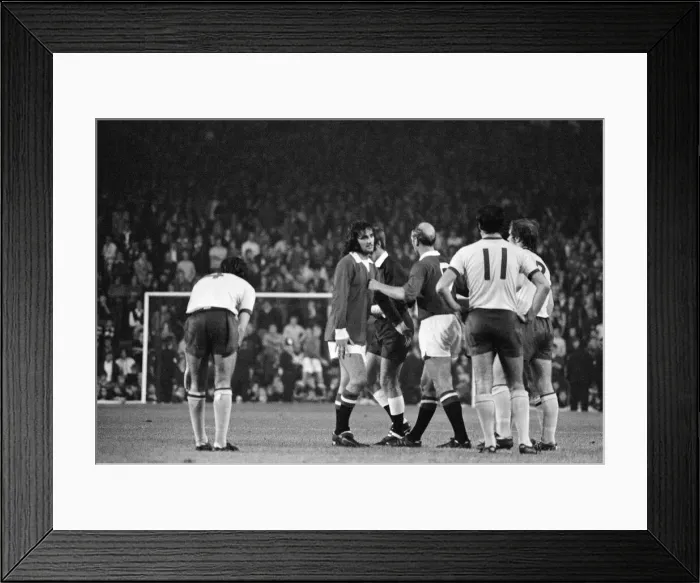 Framed Print : Bobby Charlton with George Best during a match. Manchester United v Arsenal Framed Print : Bobby Charlton with George Best during a match. Manchester United v Arsenal