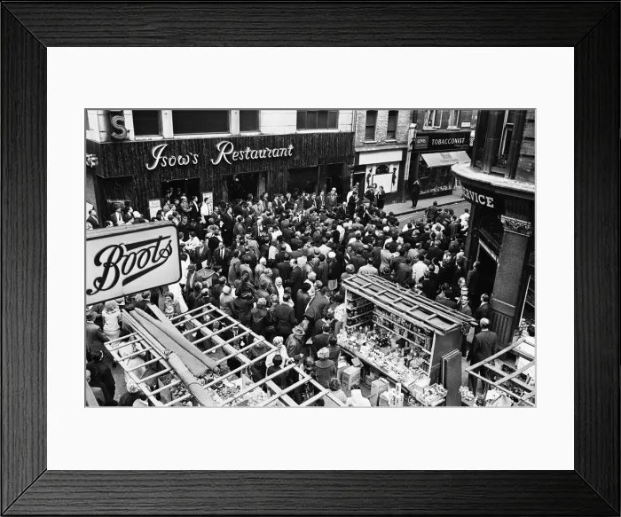 Framed Print : Cassius Clay leaves the crowded Soho restaurant back to his hotel. 19th May 1966 Framed Print : Cassius Clay leaves the crowded Soho restaurant back to his hotel. 19th May 1966