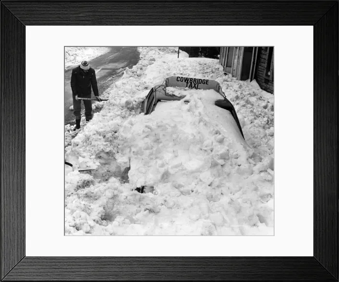 Framed Print : Keith Painter from Cowbridge, Employee of Vale of Glamorgan Borough Council