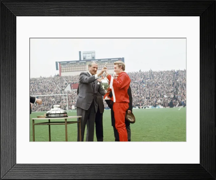 Framed Print : The 1966-67 season was Manchester Uniteds 65th season in the Football League Framed Print : The 1966-67 season was Manchester Uniteds 65th season in the Football League