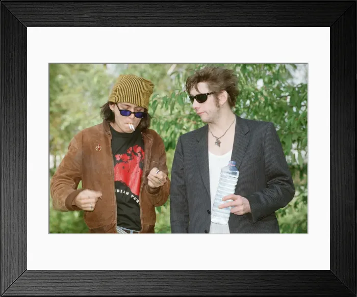 Framed Print : Johnny Depp (left in the hat) and singer Shane MacGowan