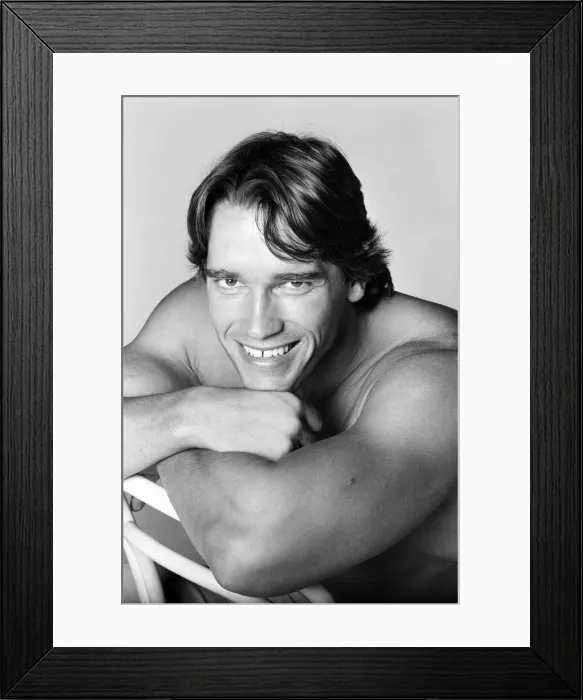 Framed Print : Arnold Schwarzenegger photo shoot. 25th September 1977 Framed Print : Arnold Schwarzenegger photo shoot. 25th September 1977