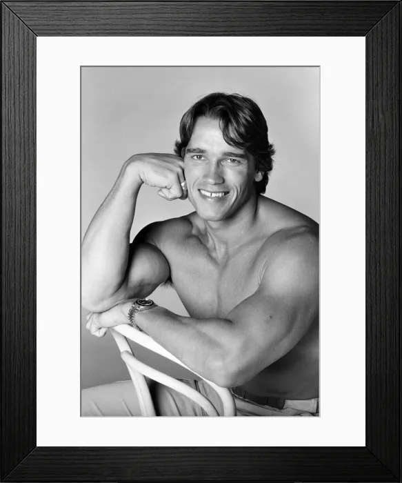 Framed Print : Arnold Schwarzenegger photo shoot. 25th September 1977 Framed Print : Arnold Schwarzenegger photo shoot. 25th September 1977