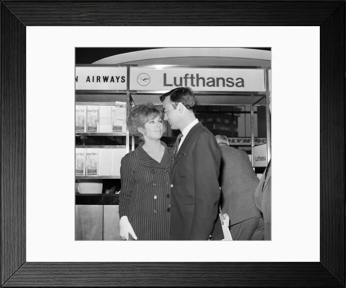 Framed Print : Actress Kim Novak and her husband Richard Johnson at LAP. 3rd June 1965 Framed Print : Actress Kim Novak and her husband Richard Johnson at LAP. 3rd June 1965