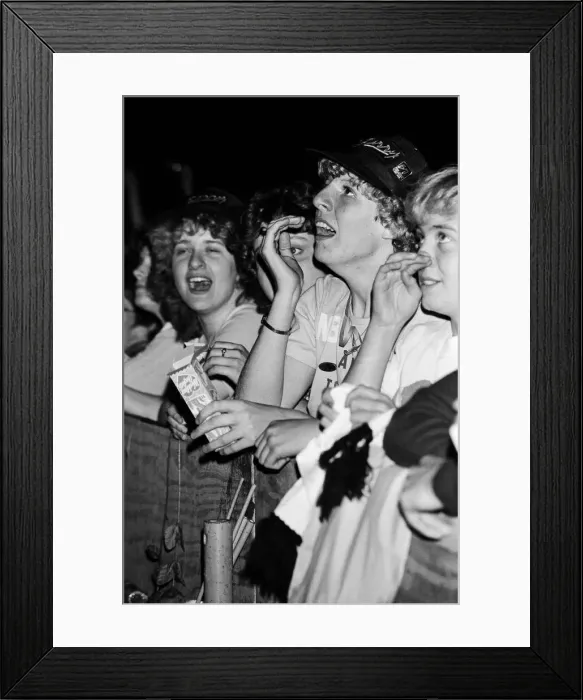 Framed Print : Barry Manilow fans watching him in concert at Blenhiem Palace. 28th August 1983 Framed Print : Barry Manilow fans watching him in concert at Blenhiem Palace. 28th August 1983