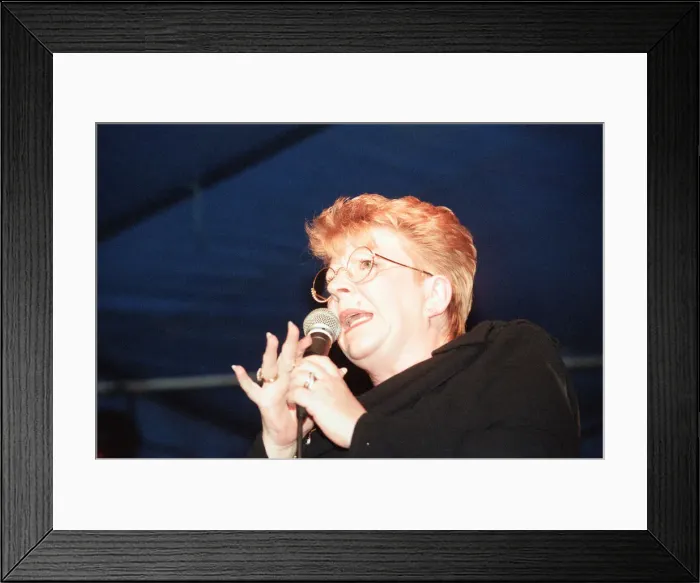 Framed Print : Liverpool Echo, Stand Up Comic of the Year Competition, sponsored by Newcastle Brown Ale Framed Print : Liverpool Echo, Stand Up Comic of the Year Competition, sponsored by Newcastle Brown Ale