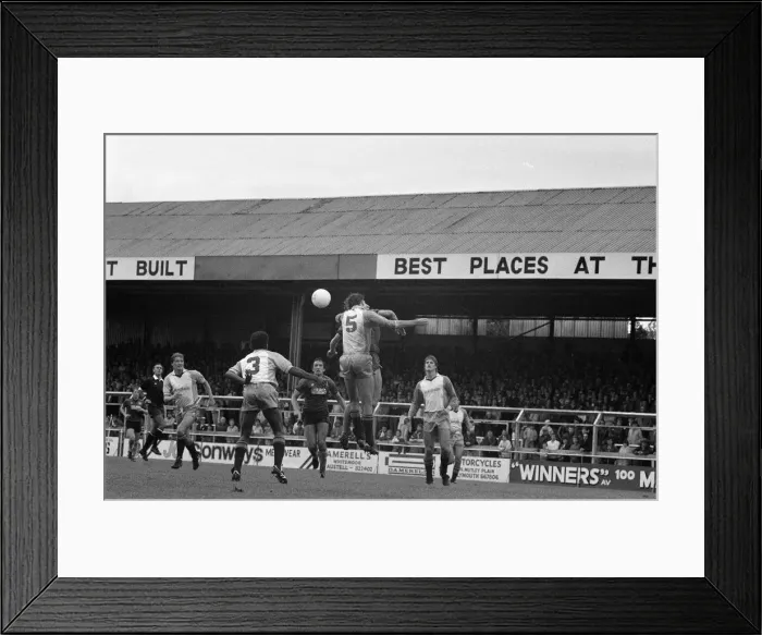 Framed Print : English League Division Three match at Home Park. Plymouth Argyle 0 -1 Reading Framed Print : English League Division Three match at Home Park. Plymouth Argyle 0 -1 Reading