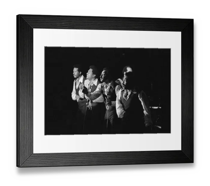 Framed Print : The Four Tops performing at Fiesta. Circa 1973 Framed Print : The Four Tops performing at Fiesta. Circa 1973