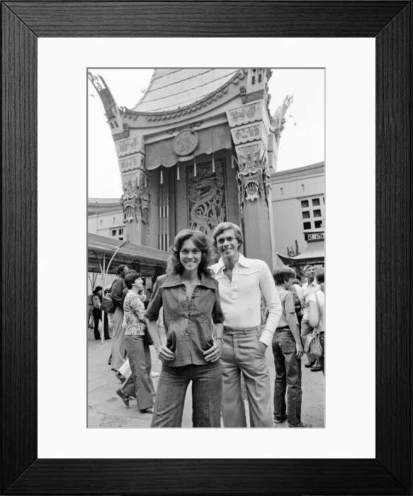 Framed Print : Karen and Richard Carpenter, The Carpenters, pictured in Hollywood, Los Angeles Framed Print : Karen and Richard Carpenter, The Carpenters, pictured in Hollywood, Los Angeles