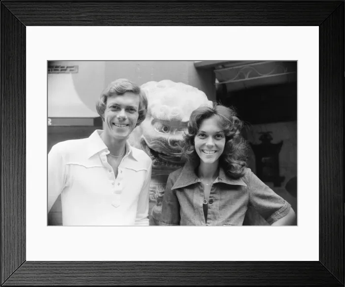 Framed Print : Karen and Richard Carpenter, The Carpenters, pictured in Hollywood, Los Angeles Framed Print : Karen and Richard Carpenter, The Carpenters, pictured in Hollywood, Los Angeles