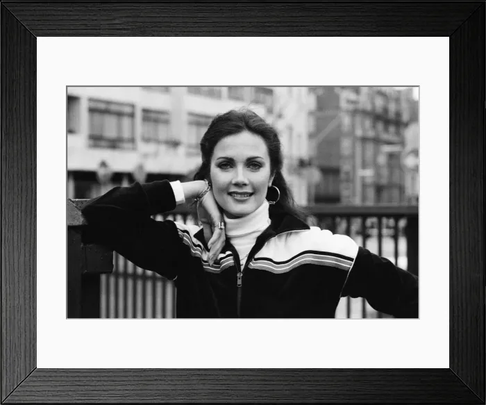 Framed Print : Lynda Carter - star of the television series Wonder Woman
