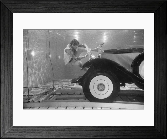 Framed Print : 27 year old actor Michael Crawford, who doesn t use stunt men in dangerous parts Framed Print : 27 year old actor Michael Crawford, who doesn t use stunt men in dangerous parts