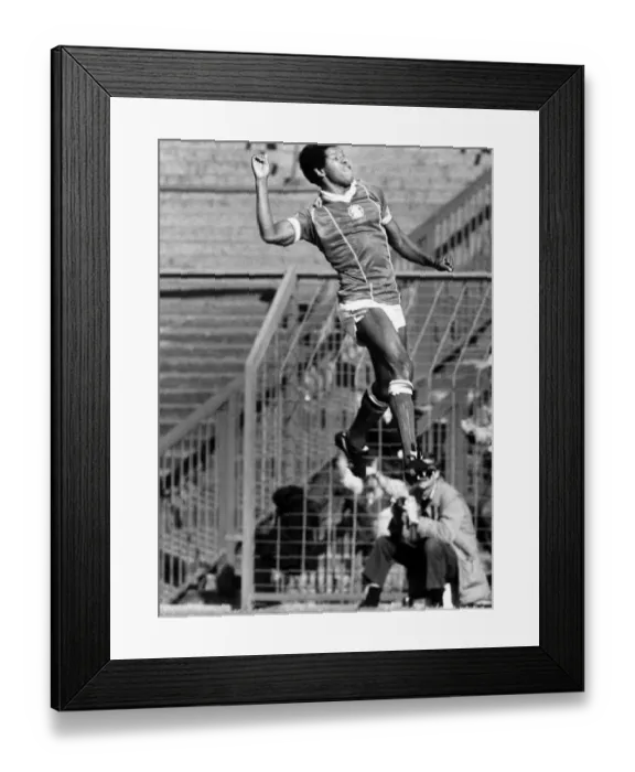 Framed Print : Delight for Birmingham City player Howard Gayle as he scores against Ipswich