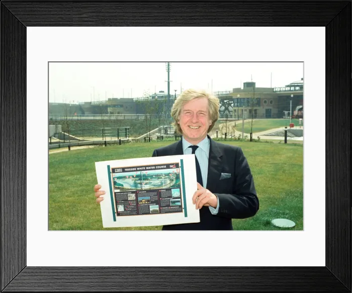 Framed Print : Duncan Hall, Chief Executive of TDC on the Tees Barrage site. 13th July 1995