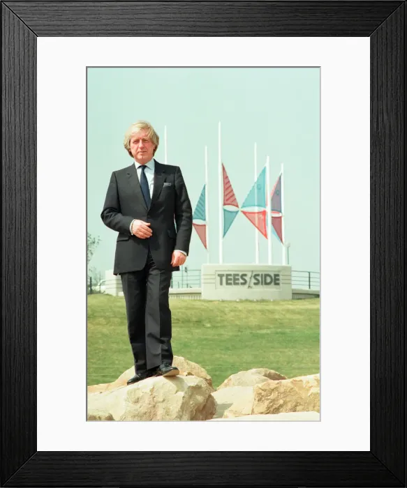 Framed Print : Duncan Hall, Chief Executive of TDC on the Tees Barrage site. 13th July 1995 Framed Print : Duncan Hall, Chief Executive of TDC on the Tees Barrage site. 13th July 1995