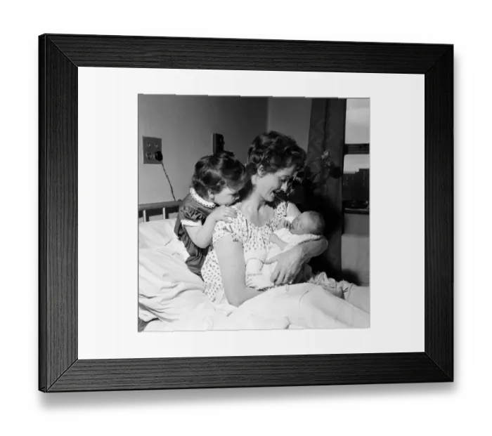 Framed Print : 3-year-old Louisa, daughter of Brian Rix and Elspet Gray, meets her new baby brother Framed Print : 3-year-old Louisa, daughter of Brian Rix and Elspet Gray, meets her new baby brother