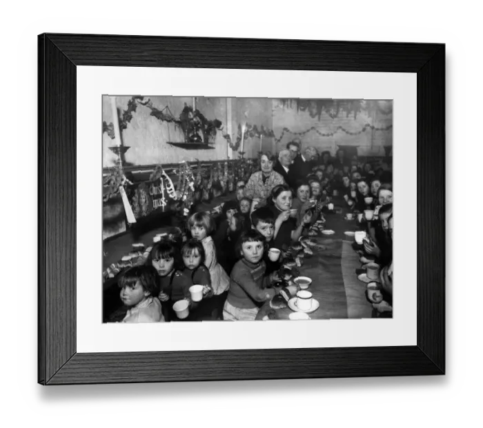 Framed Print : Under the arches. Children of St Albans School, Liverpool Framed Print : Under the arches. Children of St Albans School, Liverpool