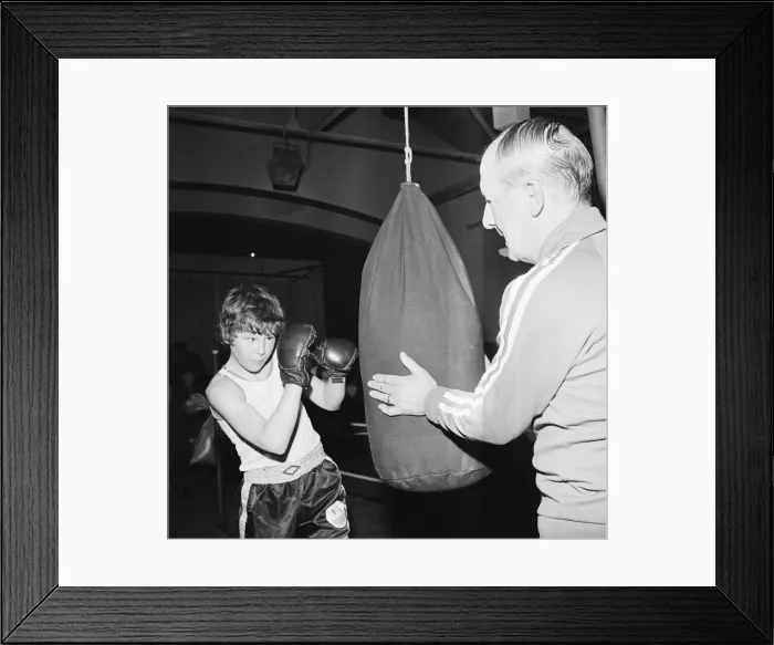 Framed Print : Boxing Club, Stockton, County Durham, North East England, 1975 Framed Print : Boxing Club, Stockton, County Durham, North East England, 1975