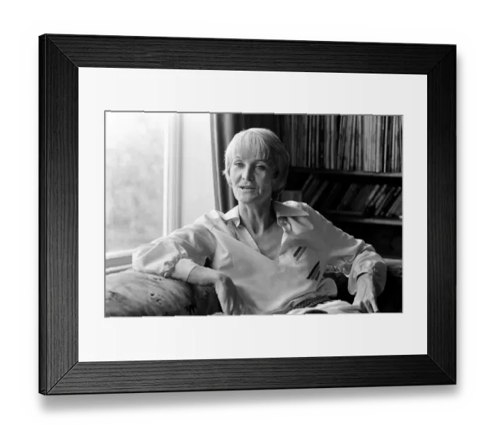 Framed Print : Sheila Hancock pictured at her home in Chiswick. 1st October 1976 Framed Print : Sheila Hancock pictured at her home in Chiswick. 1st October 1976