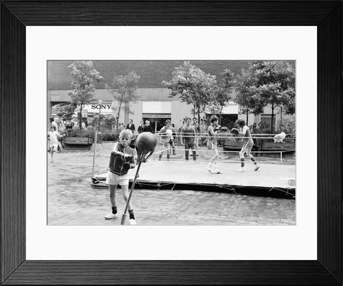 Framed Print : Boxing Club Display, Teesside, 1976 Framed Print : Boxing Club Display, Teesside, 1976