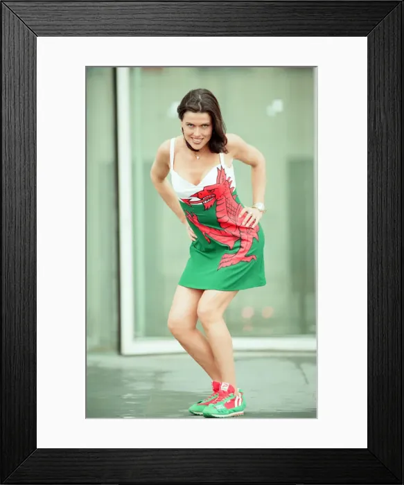 Framed Print : Photo-call to promote the first elections to the new institution