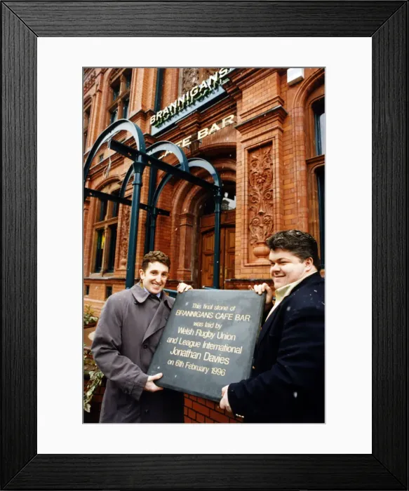 Framed Print : Brannigans Cafe Bar, Cardiff, Wales, 6th February 1996. Welsh Rugby Union Framed Print : Brannigans Cafe Bar, Cardiff, Wales, 6th February 1996. Welsh Rugby Union