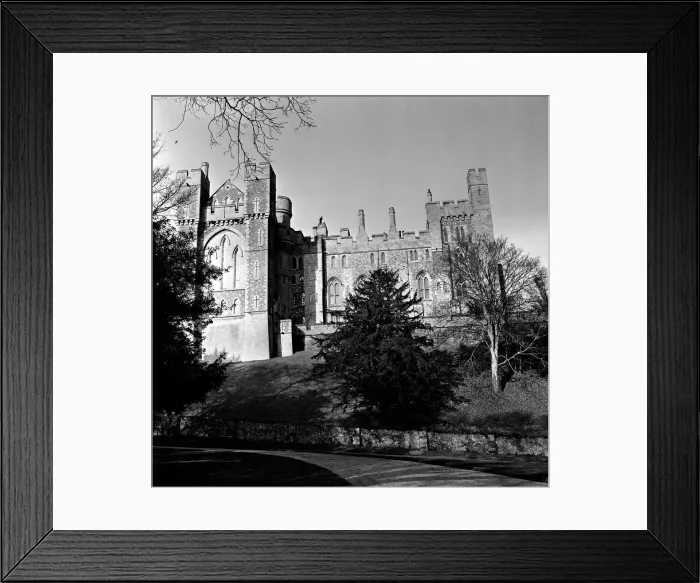 Framed Print : Arundel Castle, West Sussex, the home of the Duke of Norfolk Framed Print : Arundel Castle, West Sussex, the home of the Duke of Norfolk