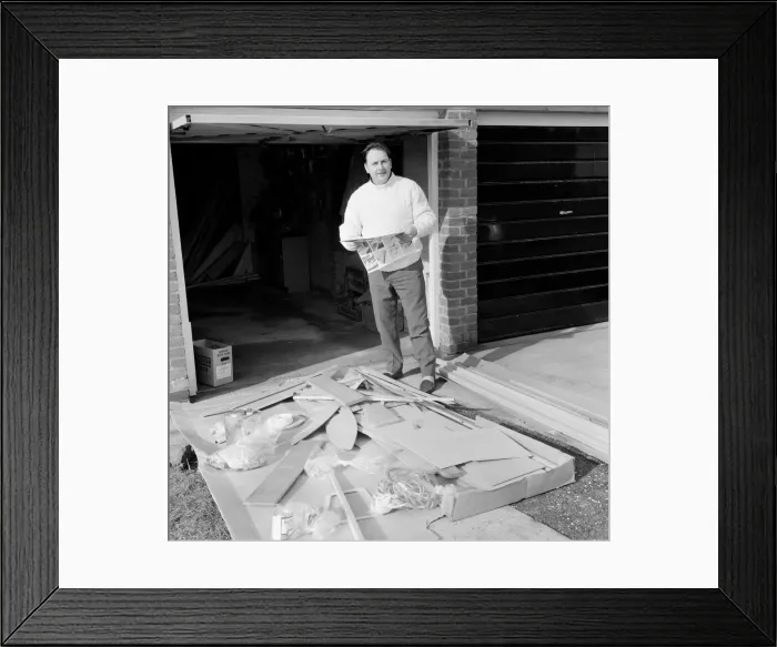 Framed Print : Mr Larry Cooper has just received a kit of parts to build a Mirror'dinghy Framed Print : Mr Larry Cooper has just received a kit of parts to build a Mirror'dinghy