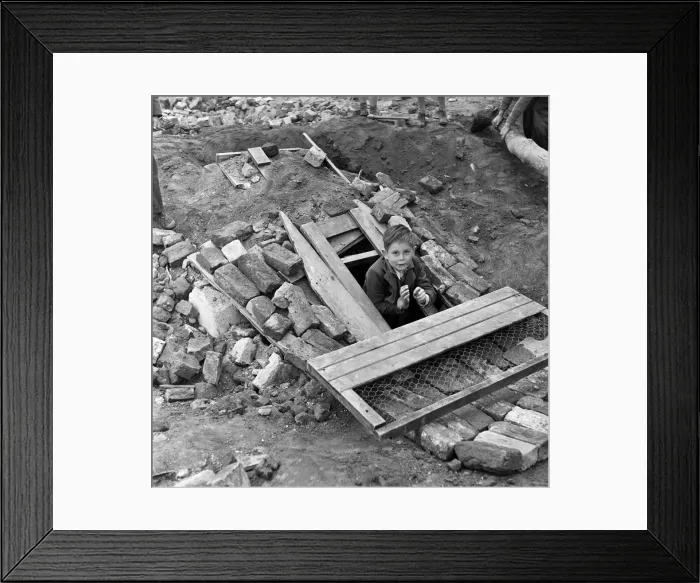 Framed Print : Boys playing at Clydesdale Road adventure playground. 18th May 1955
