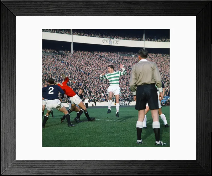 Framed Print : Scottish League Cup Final at Hampden Park. Dundee 3 v Celtic 5