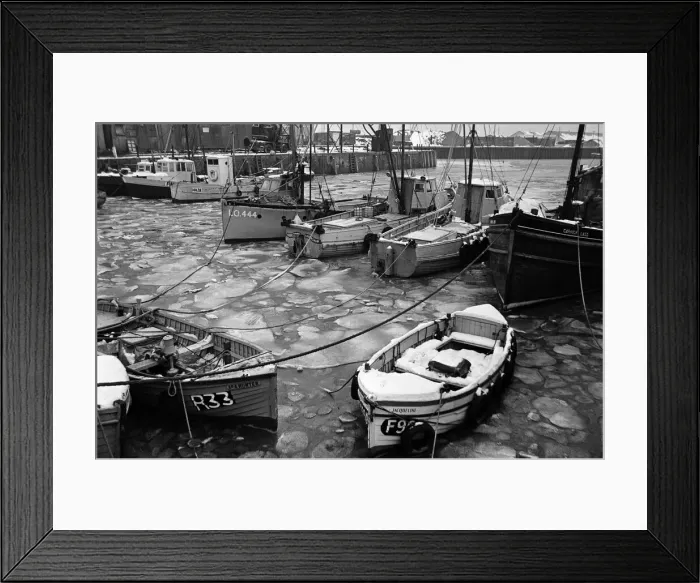 Framed Print : Fishing boats frozen in Whitstable Harbour, Kent. 20th January 1966 Framed Print : Fishing boats frozen in Whitstable Harbour, Kent. 20th January 1966