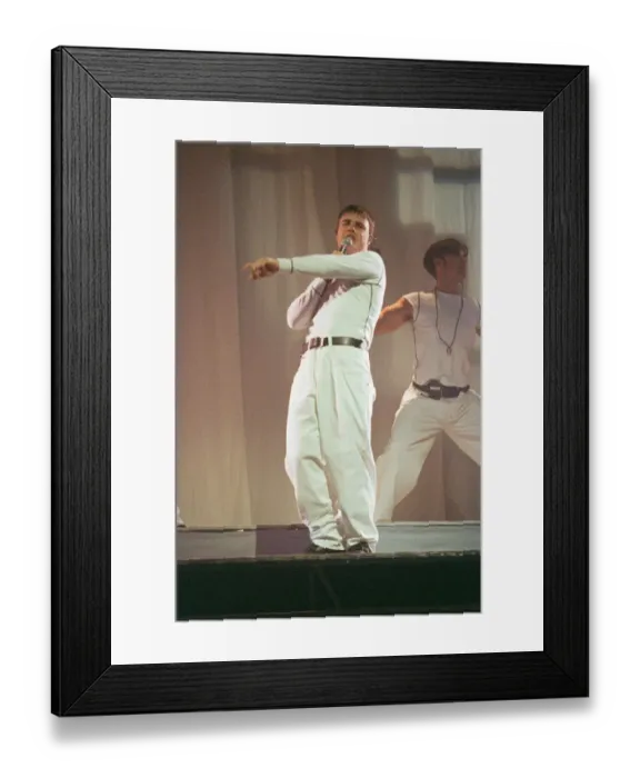 Framed Print : Photo shows Gary Barlow. Take That perform their Party Tour Framed Print : Photo shows Gary Barlow. Take That perform their Party Tour