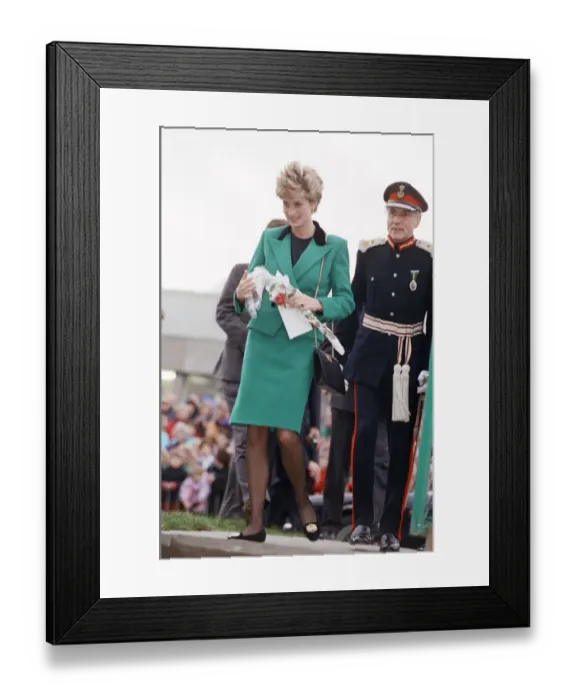Framed Print : Diana, Princess of Wales arrives to officially open the Scottish factory of the clothing Framed Print : Diana, Princess of Wales arrives to officially open the Scottish factory of the clothing